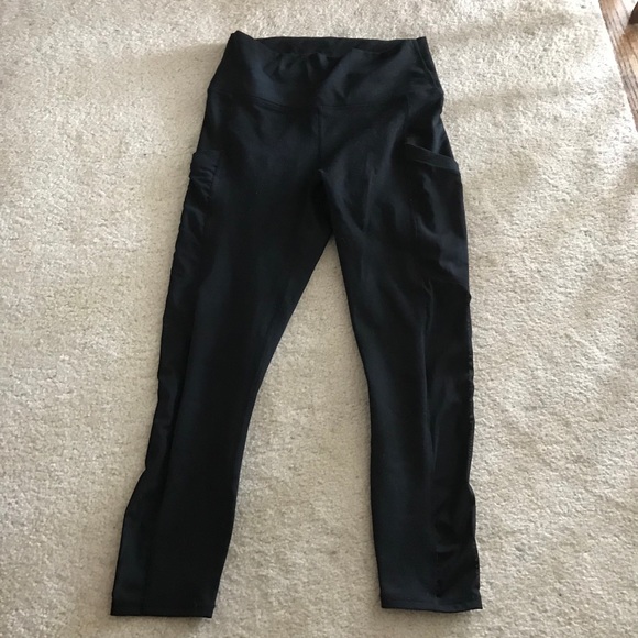 Fabletics powerhold mesh capris leggings black - Picture 4 of 9